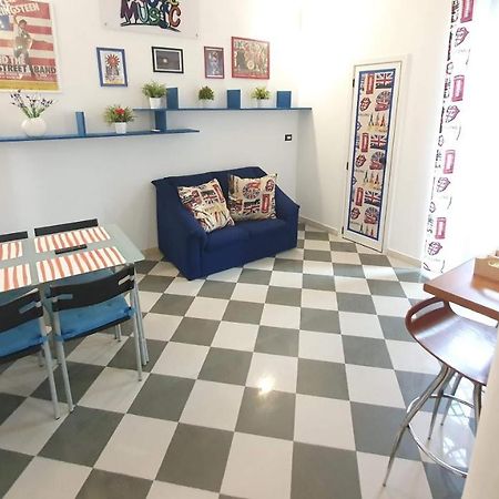 Apartament House Of Music - Bari Centro Zewnętrze zdjęcie